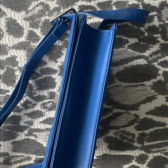 JW PEI Blue Quilted Purse / Clutch Elsa Front Flap Crossbody Bag - Picture 13 of 16